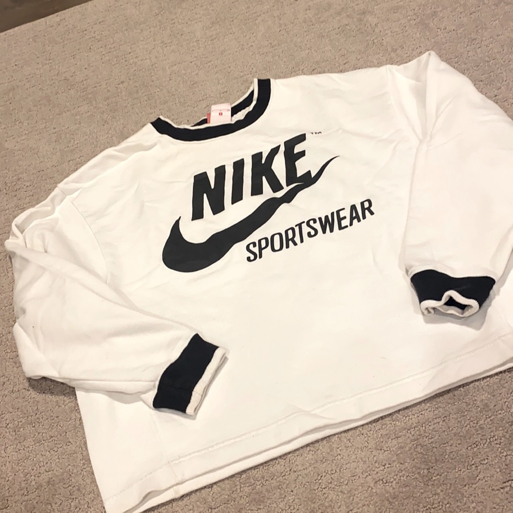 Nike sweatshirt